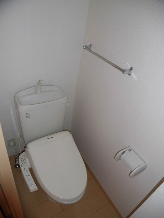 ウィルモア輝 A棟のトイレ