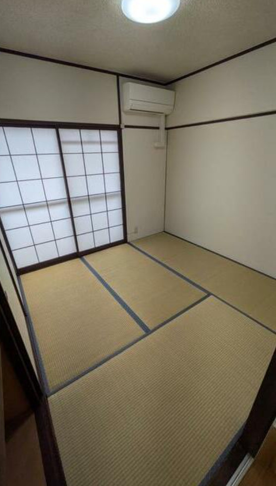 京福日之出マンションの内装