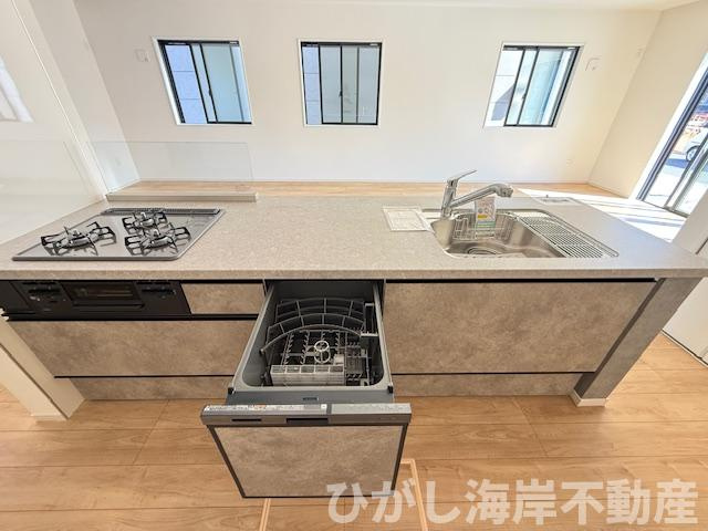 平塚市御殿４丁目　新築戸建　全５棟のキッチン|食洗器付きシステムキッチン