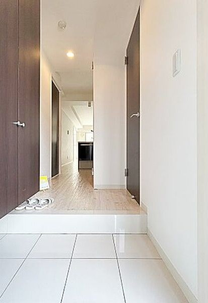 バンクーバー１１０８覚王山の玄関