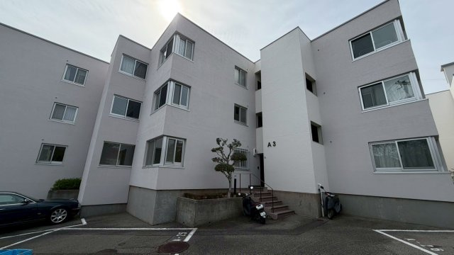 夙川台サンハイツ