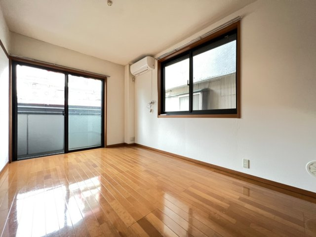 エクセレント南小岩の洋室|別部屋反転タイプ