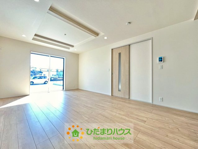 加須市花崎4丁目　新築一戸建て　02の居間・リビング