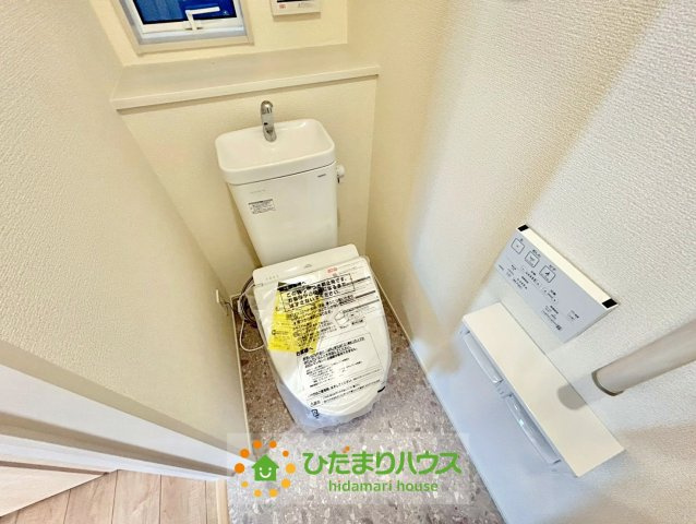 加須市花崎4丁目　新築一戸建て　02のトイレ