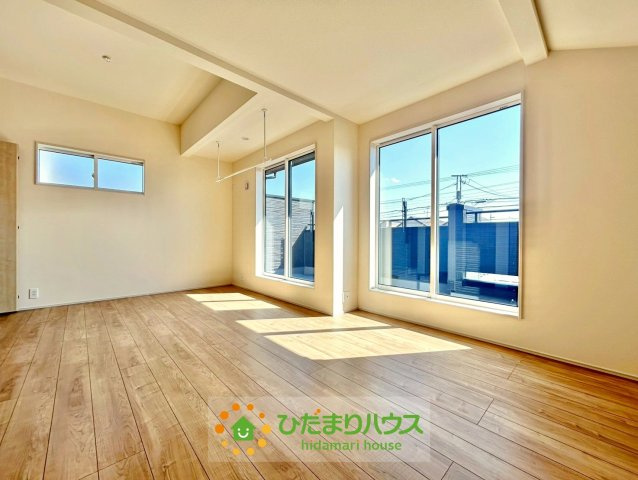 加須市花崎4丁目　新築一戸建て　02の洋室