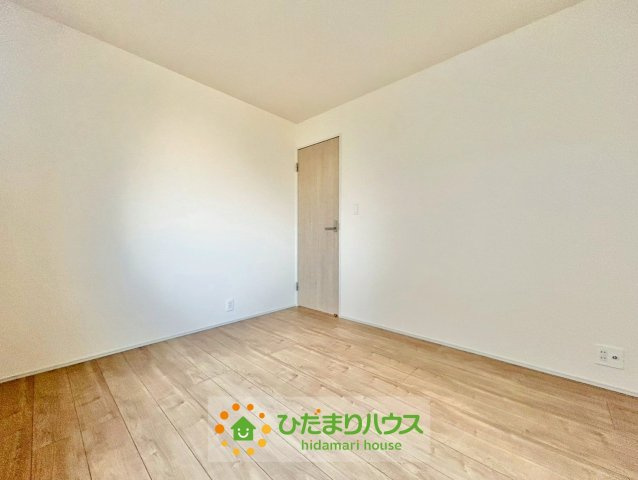 加須市花崎4丁目　新築一戸建て　02の洋室