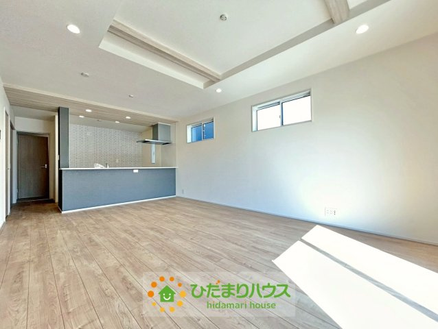 加須市花崎4丁目　新築一戸建て　02の居間・リビング