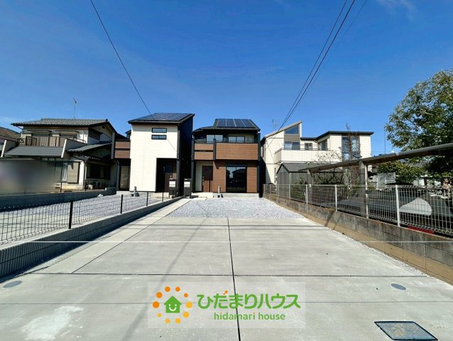 加須市花崎4丁目　新築一戸建て　02の駐車場