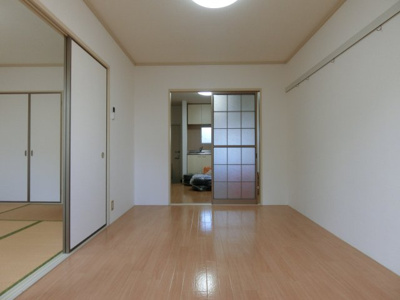 【居間・リビング】 | ハイツアールデコ