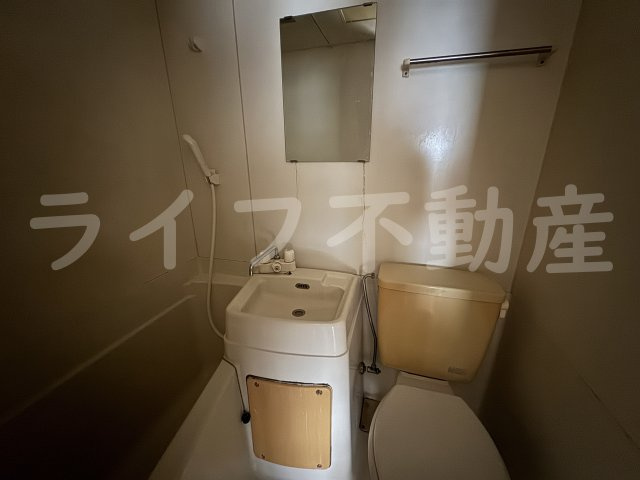 アクセル東大阪の洗面所|脱衣スペースもあります