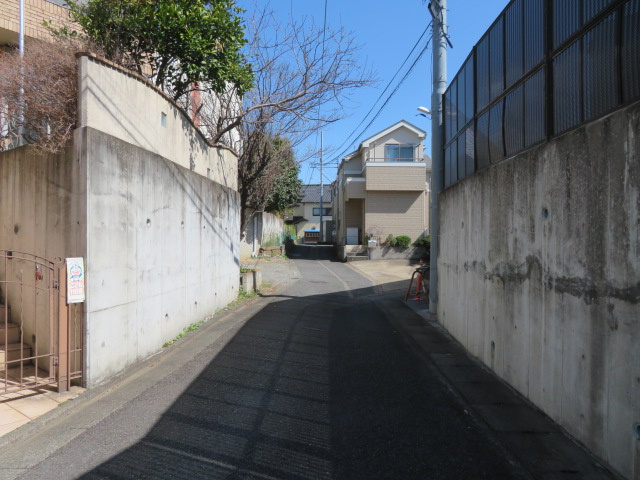 川崎市宮前区水沢３丁目の倉庫