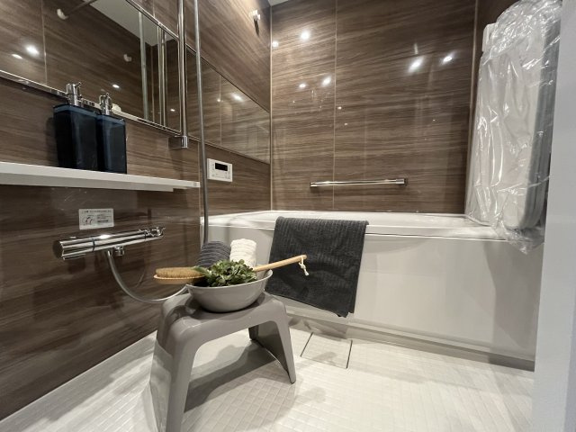 メディウス青葉台の浴室