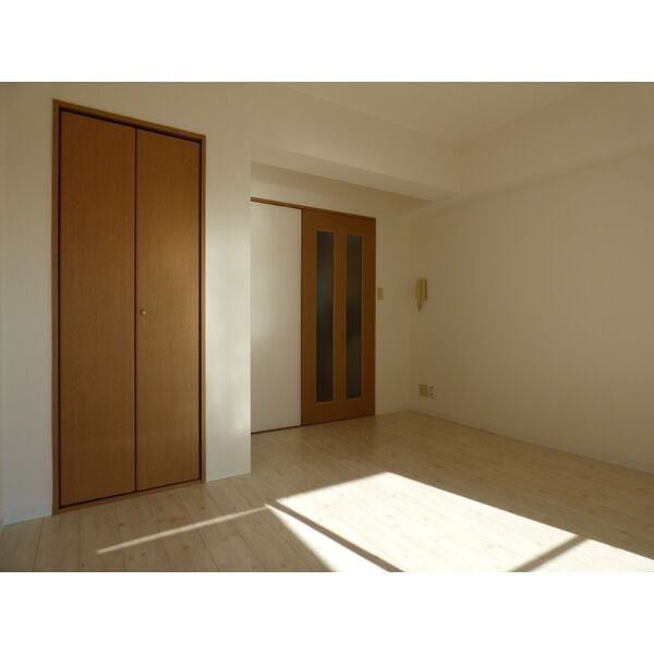 グランデュール16の洋室