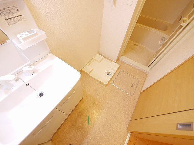 フラワーコートの駐車場|駐車場に車を止められます