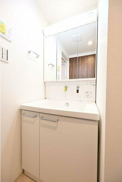 トレス両国の洗面所