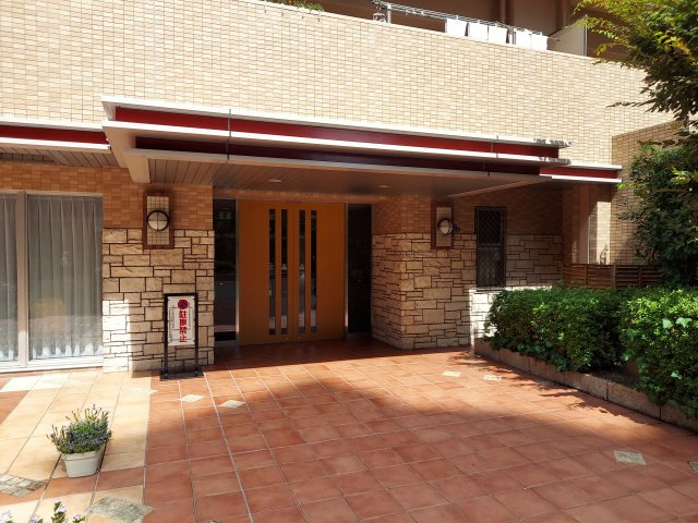 サンフル宝塚シティブレスのエントランス