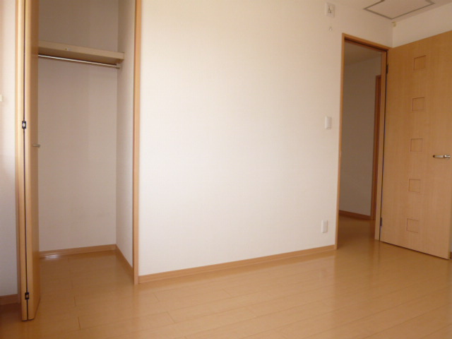 プリメール・アモーレの寝室|洋室