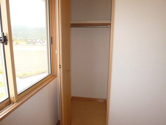 プリメール・アモーレの収納|クローゼット