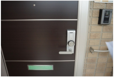 エム・セジュールのセキュリティ|カードキー・モニター付きインターホン