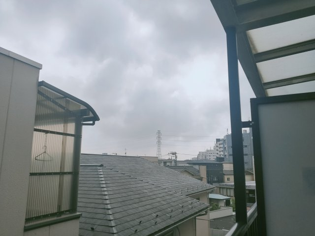 メゾンド・エフの展望