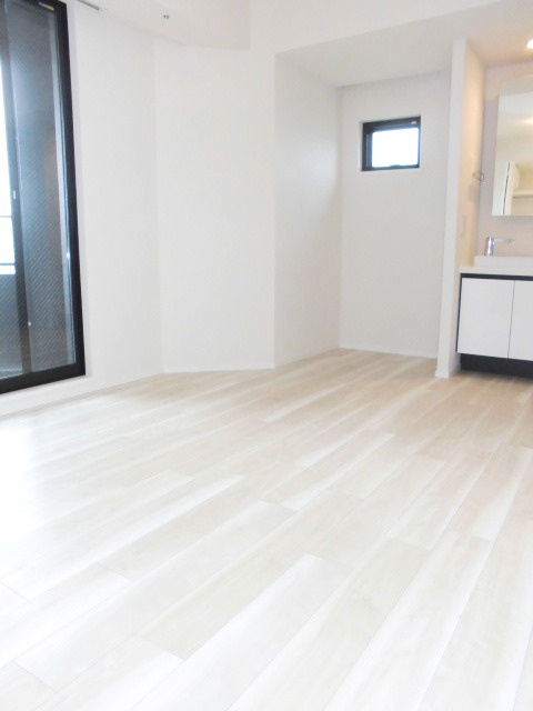 プライムメゾン本郷の洋室|※写真は同タイプの別室になります