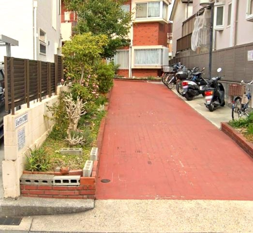 ジョイライフ宮川の駐車場|バイク置場・駐輪場　無料です