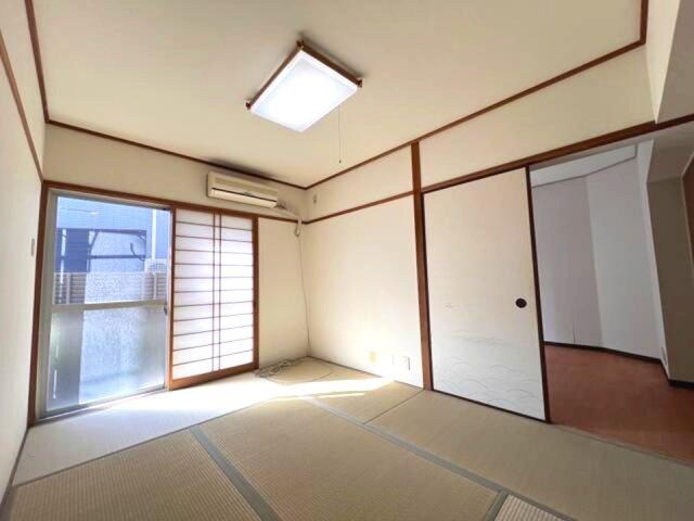 ジョイライフ宮川の和室|和室は採光・通風に優れた心地よい空間です。
