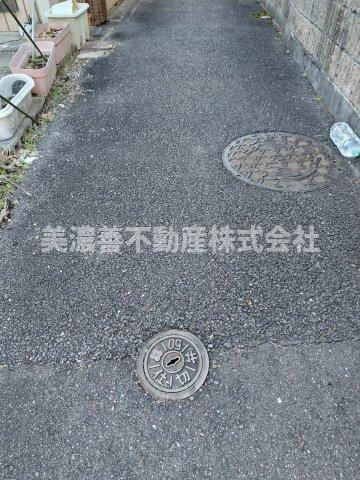６６６４６　岐阜市鷺山土地のその他