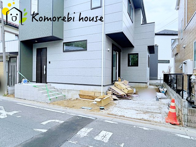 上尾市二ツ宮　1期　新築一戸建て　01の駐車場|26.5.8撮影済み