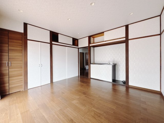 【中古戸建】桐生市堤町3丁目の洋室|■洋室｜インテリアも自由自在にお楽しみいただけます♪お外から帰ってきた後はお部屋でゆっくり自分の時間をお過ごしください。