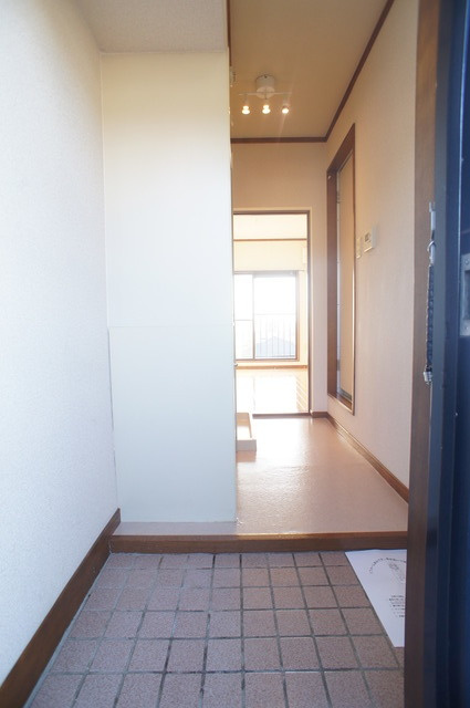 ビラおゆみ野の玄関