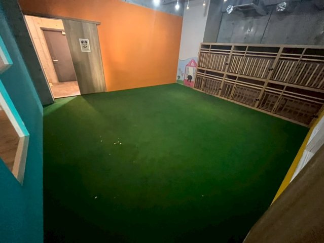 B CITY ART RESIDENCE CENTRAL PARKの内装|壁の設置、スケルトン工事費用は貸主負担。造作残しは相談可。キッチンや冷蔵庫等の設備は全て撤去します。写真は①・②両方です。
