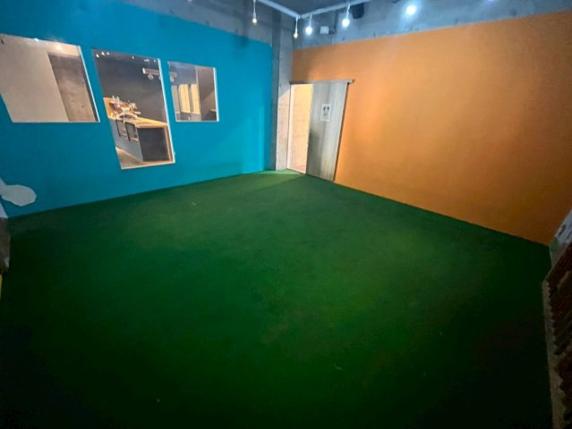 B CITY ART RESIDENCE CENTRAL PARKの内装|壁の設置、スケルトン工事費用は貸主負担。造作残しは相談可。キッチンや冷蔵庫等の設備は全て撤去します。写真は①・②両方です。