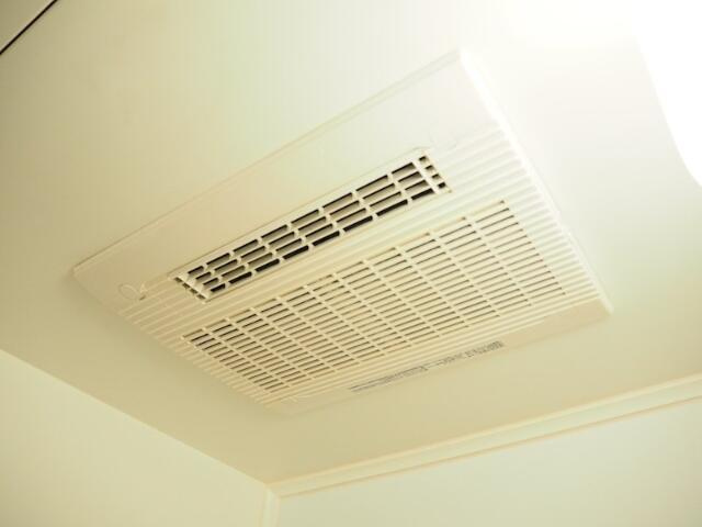 ルーブル旗の台弐番館の設備|浴室乾燥機 