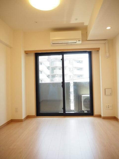 ルーブル旗の台弐番館の居間・リビング|明るいリビング