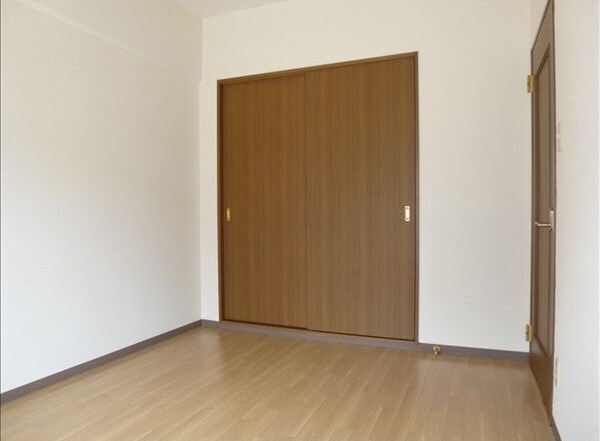 レージュグリーンの収納