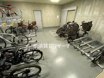  | プレサーブ大倉山