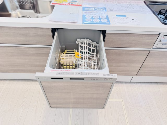柏市松ケ崎新築戸建（松ケ崎９期）のキッチン|家事の手間をグッと省けるビルトイン食洗器