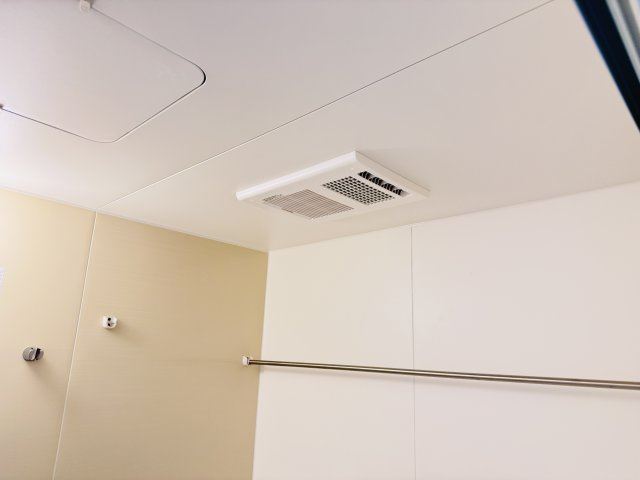 柏市松ケ崎新築戸建（松ケ崎９期）の冷暖房・空調設備|雨の日も安心の浴室乾燥機つき