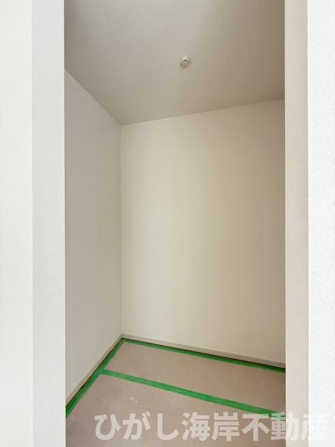 平塚市御殿４丁目　新築戸建　全５棟の収納|3月5日撮影　建築中　ウォークインクローゼット