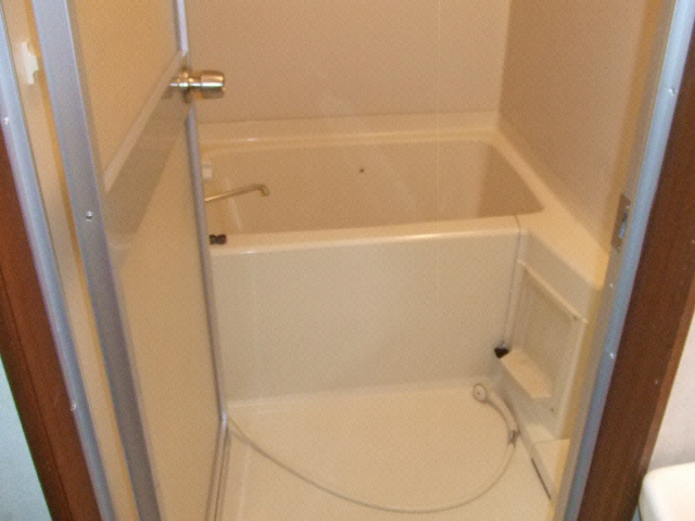 コーポしあわせの浴室