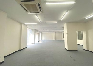 東大阪大治ビルの内装