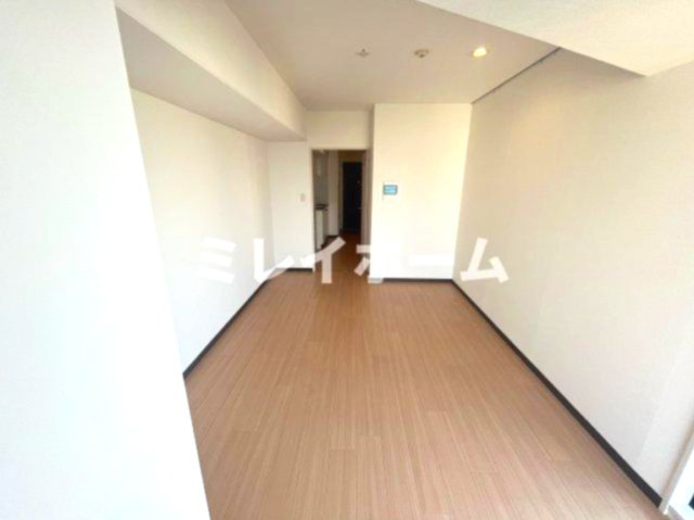 グランアリュール大鳥居の寝室|同建物内別のお部屋の参考写真になります。