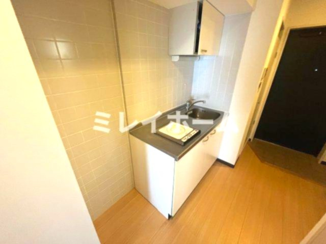 グランアリュール大鳥居のキッチン|同建物内別のお部屋の参考写真になります。