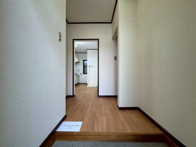 ストークハイツ鈴木の玄関