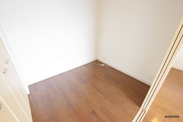 パークフラッツ野田阪神駅前　仲介手数料無料の寝室