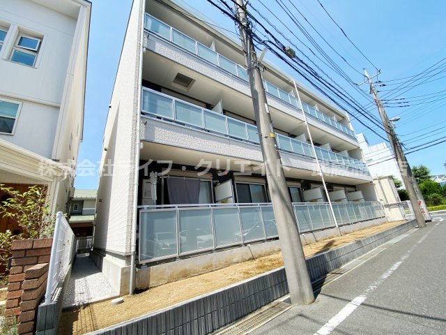 リブリ・エシェル