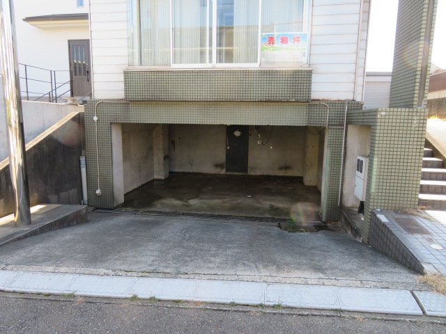 横浜市都筑区茅ケ崎南３丁目の店舗事務所