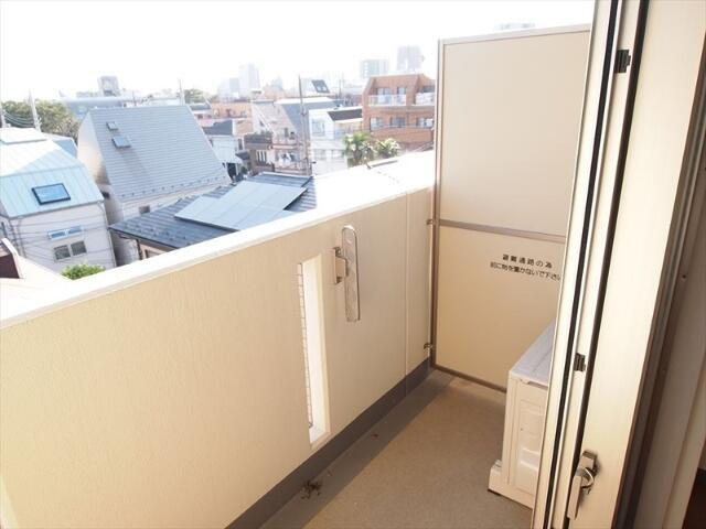 ＣＡＳＡ　ＭＩＡ　ＮＡＫＡＮＯＢＵのバルコニー|別部屋同間取 