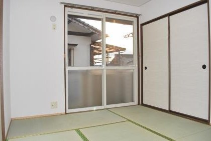 ヴルヴァール観世の和室